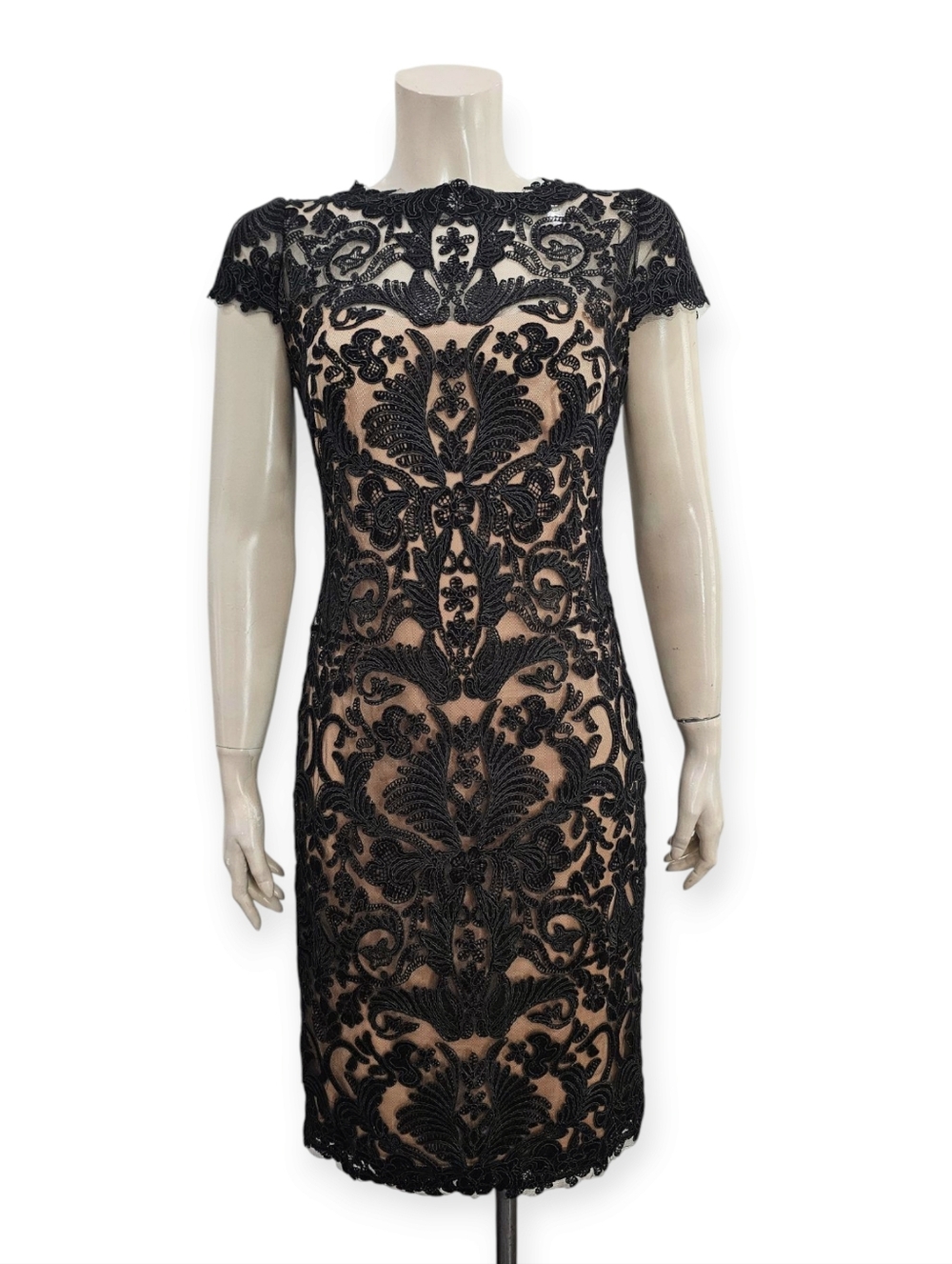 TADASHI SHOJI Black Corded Embroidered Lace Overlay Cocktail Sheath Dress 4